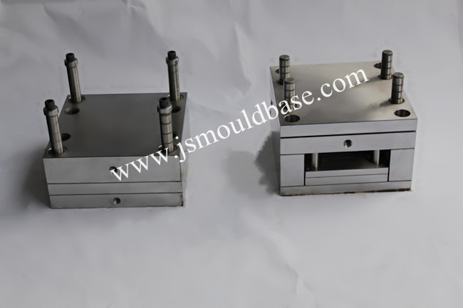 DDH mold base